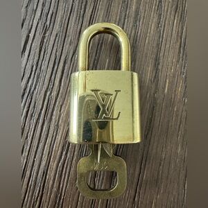 Louis Vuitton Brass Lock with 1 Key